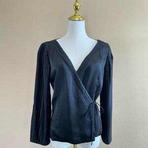 Badgley Mischka Pleated Sleeve Black Satin Wrap Top Women’s 8 Special Occasion